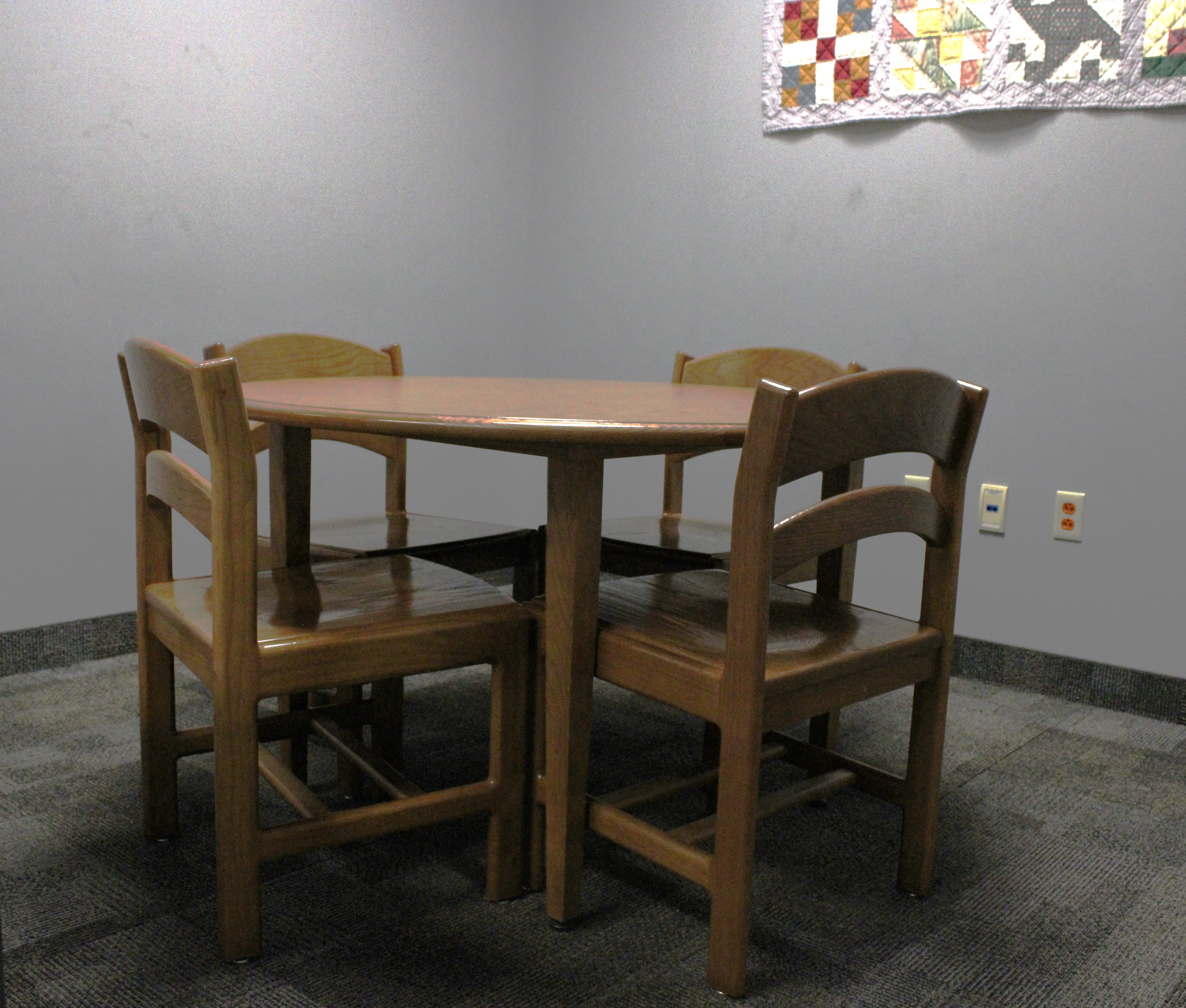 Image "Small Conference Room"